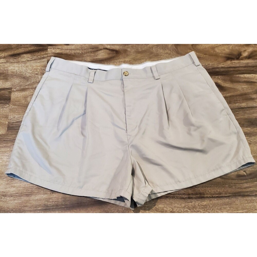 George Golf Men's 38x3.25 Shorts Pleated Front Light Beige Tan Khaki